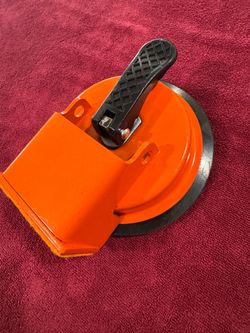 Floor Gap Fixer Tool with Suction Cup for Hardwood-Laminate and Vinyl Flooring Fe1)
