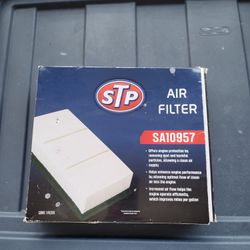 STP AIR FILTER 