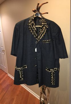 Men’s short sleeve authentic casual jacket from Ghana