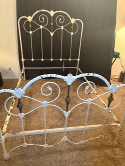 Vintage white Iron bed frame full-size
