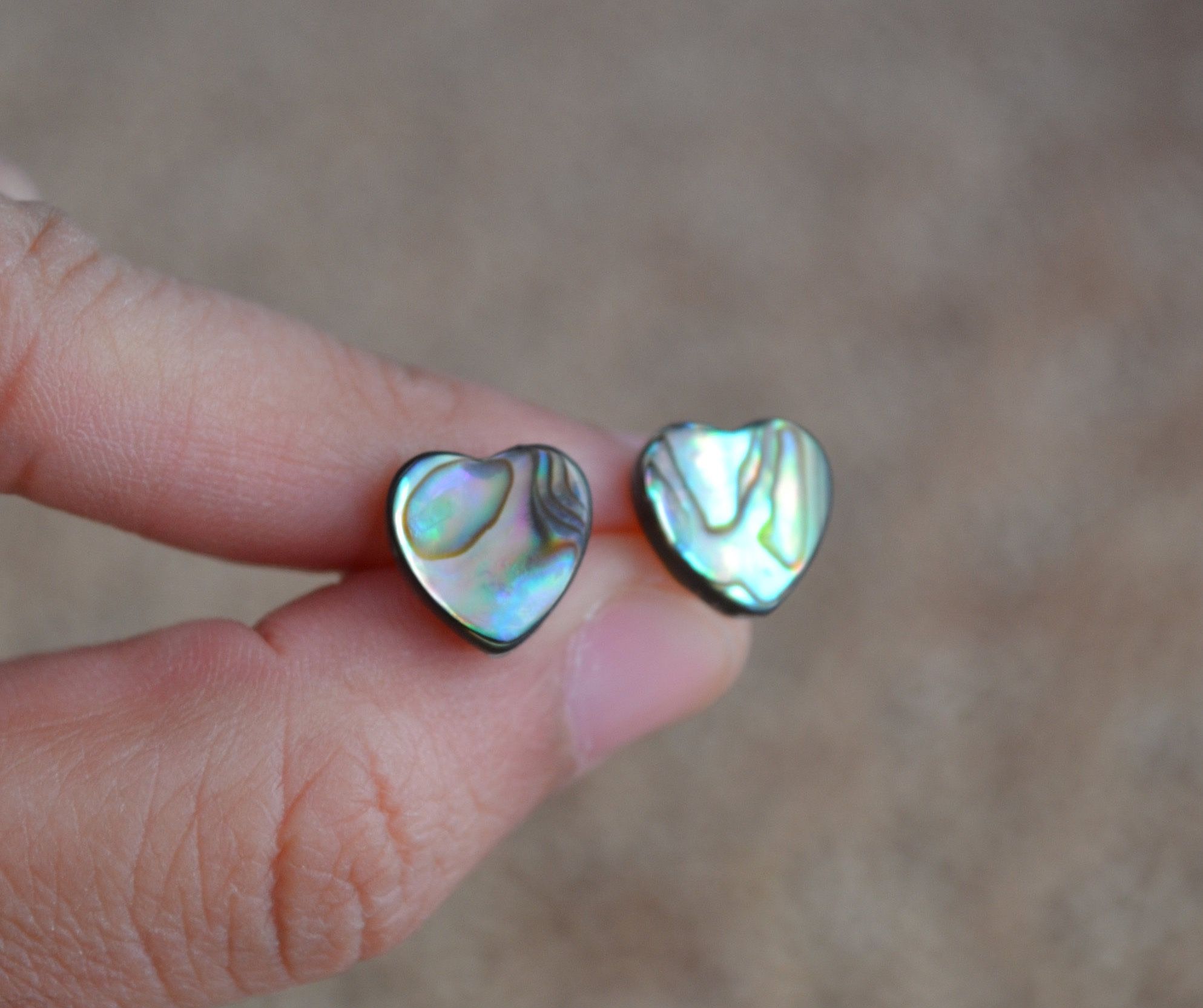 Handmade Heart abalone shell gold plated stud earring