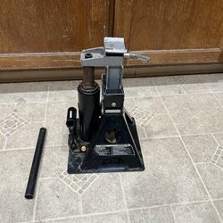 Powerbuilt 3 Ton All-In-One Truck Lift Jack Stand