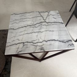 Oatley Stone Top Coffee Table By Brayden Studio®. In Excellent Conditions. Just 2 Years Of Use. Brand New Costs $799.