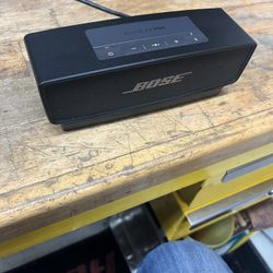 Bose Soundlink Mini Bluetooth Speaker Sound System 