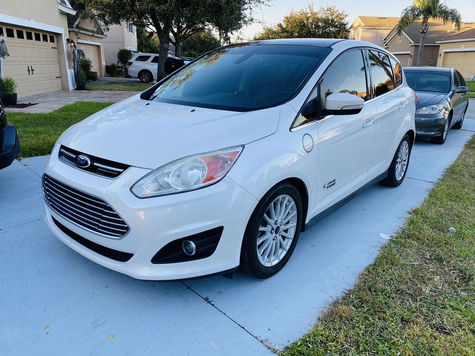 2013 Ford C-Max Energi