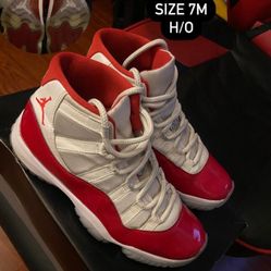 Jordan 11s Cherrys 