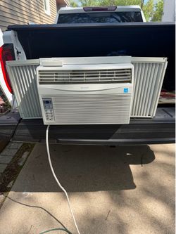 Sharp 8000 BTU Window Air Conditioner, 19 inch wide, 14 high, with a remote, $40