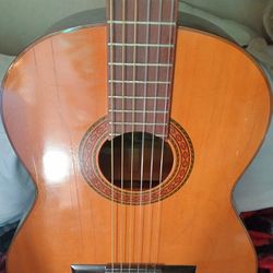 Pick Up Today ! $150 OBO YAMAHA G-60 CLASSICAL ACOUSTIC GUITAR 60’s - 70’s NATURAL