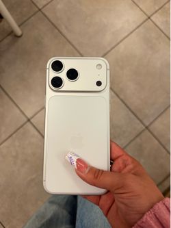 iPHONE 17 PRO MAX ATT/CRICKET 256GB