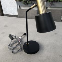 Black And Gold Desk Lamp W USB Port