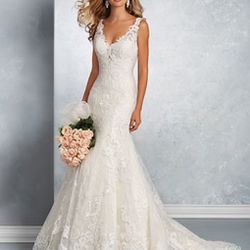 Alfred Angelo Lace Wedding Dress 