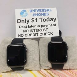 APPLE WATCH SERIES 5 40MM UNLOCKED  $1 DOWN TODAY REST IN PAYMENTS.NO CREDIT CHECK 