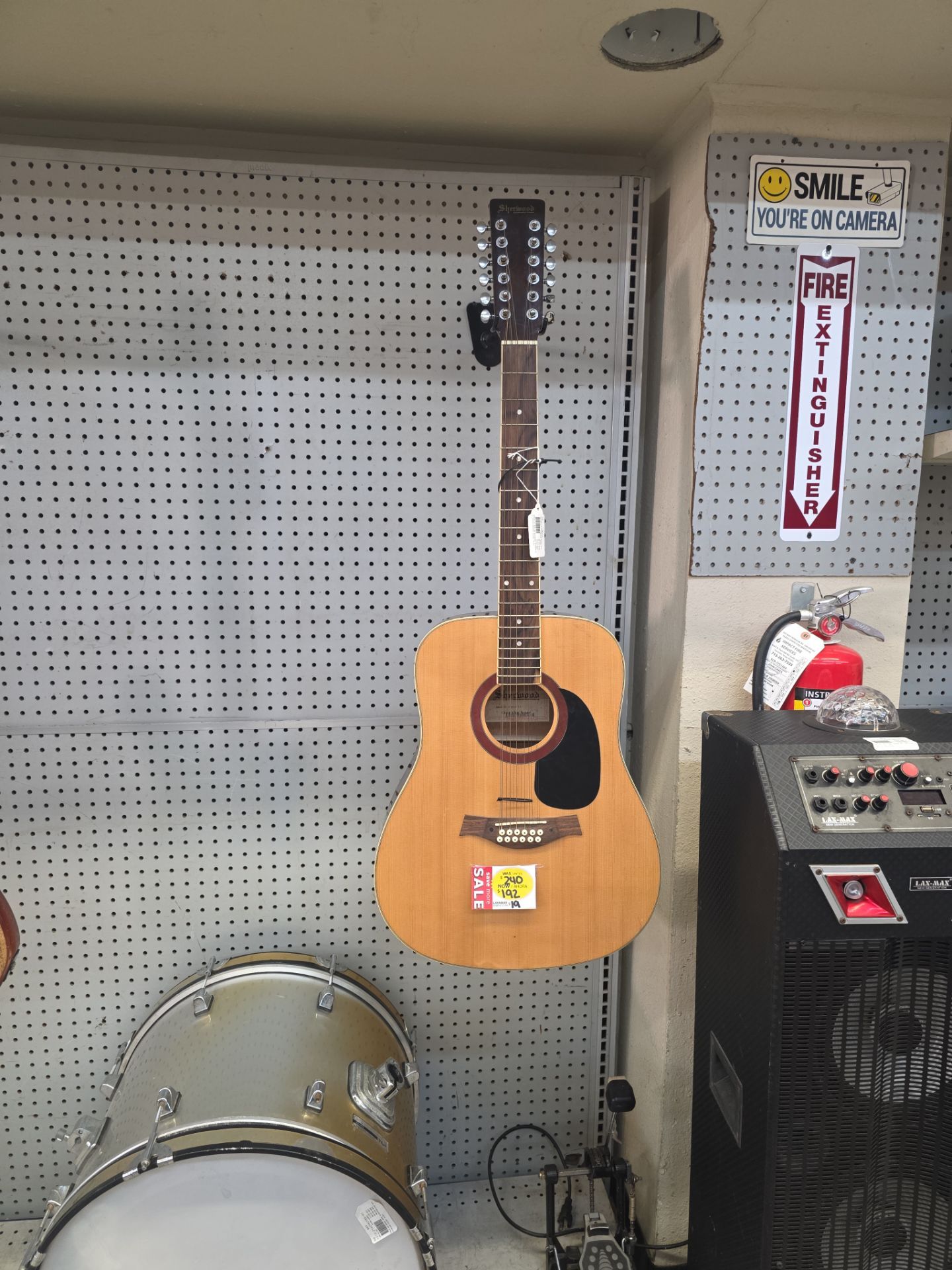 Acoustic Guitar