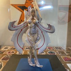 Witchblade Anime PVC Figure - Reina Soho In Cone Blade