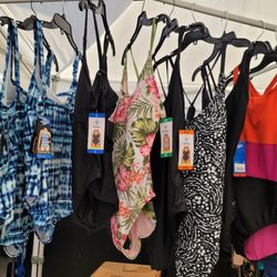 Traje De Baño 🩱 Diferentes Size $10