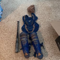 Catching Gear And Bat 