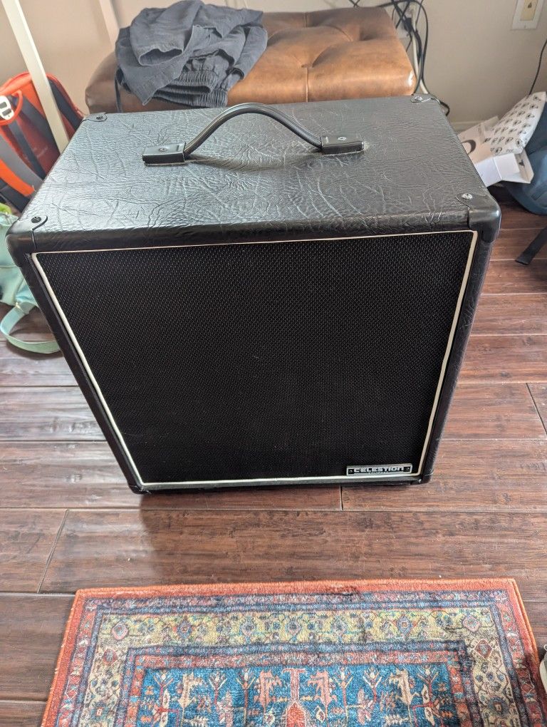 Harley Benton G112 Celestion V30