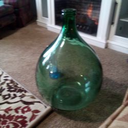 A Vintage Balloon Glass  25 Inches Tall 15 Wide No Cracks Nothing Wrong 