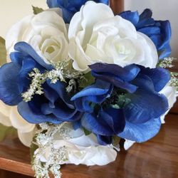 ROYAL BLUE and WHITE roses wedding prom bridal bouquet