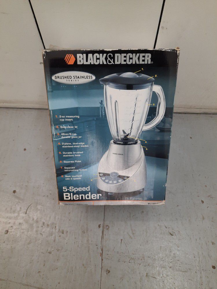 Black Decker Blender Brushed Stainless Series $25 Obo for Sale in