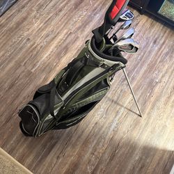 Golf Clubs and bag (lefty)