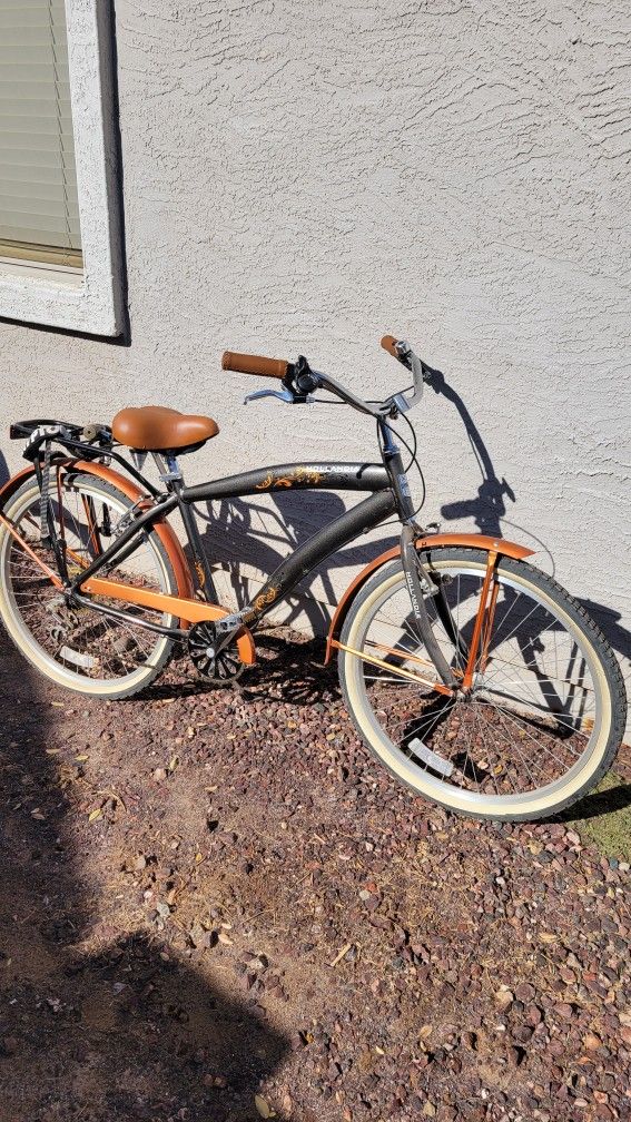 Hollandia M1 Land Cruiser Bike, 26 inch Wheels, 18 inch Frame, Men's Bike