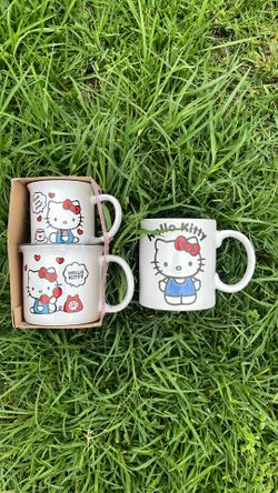 Hello Kitty Mugs