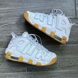 Nike uptempo white and blue 
