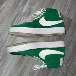 Green Nike Blazers Size 9