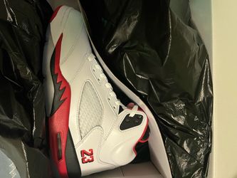 Air Jordan 5 Fire Red Sneakers