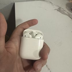 AirPods Gen 2