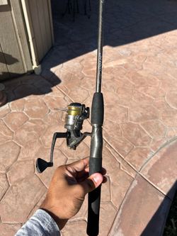 shakespeare fishing rod 6’6”