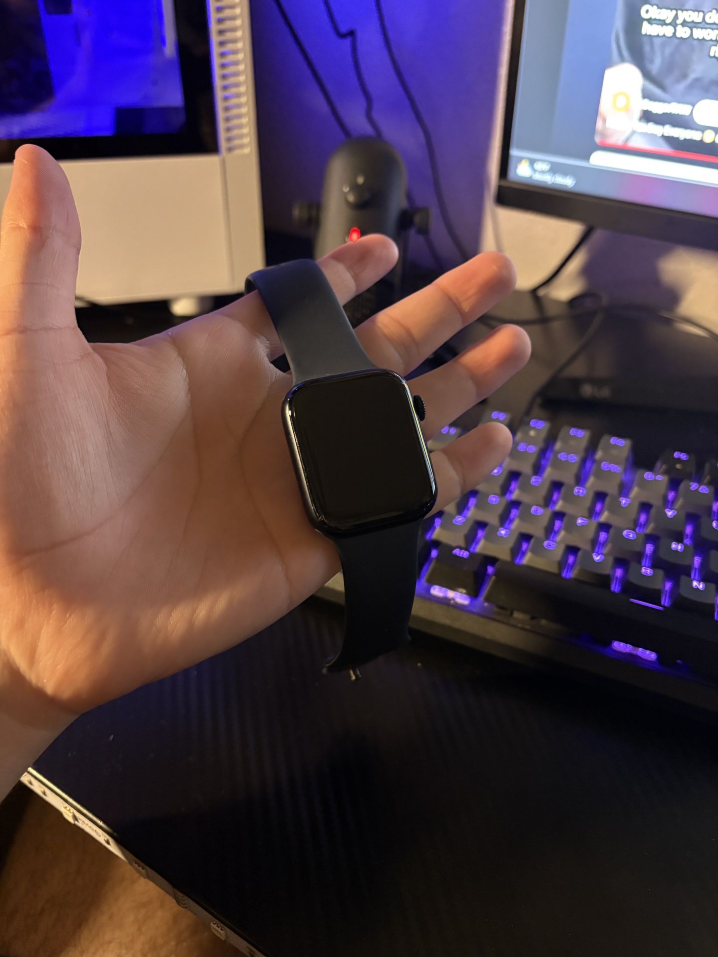 Apple Watch SE 44mm 2nd Gen