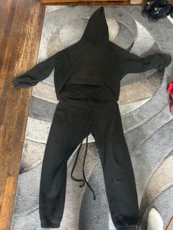 Essentials set black