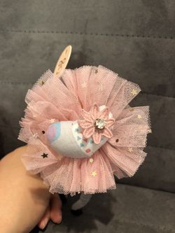 Girl’s hair accessories