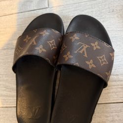 Louis Vuitton slides