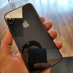 iphone XS Max unlocked PLUS free warranty 