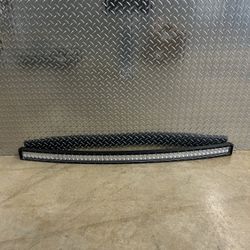 BRAND NEW 52 INCH CURVED LIGHT *ONLY THE LIGHT*