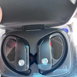 Bluetooth earphones