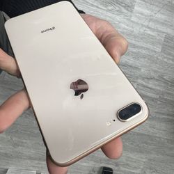 iPhone 8 Plus 
