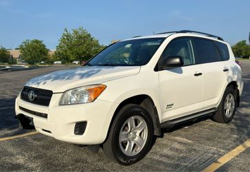 2012 Toyota Rav4 with running board add-on