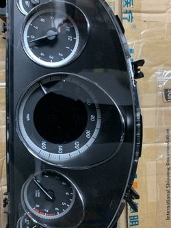 2012 Mercedes Benz Black Cluster