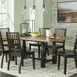 Charterton - Two-tone Brown - 7 Pc. - Rectangular Dining Table, 6 Side Chairs
