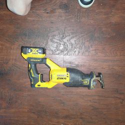 DeWalt DCS382 Sawzall With 5 Amp Battery. NO CHARGER