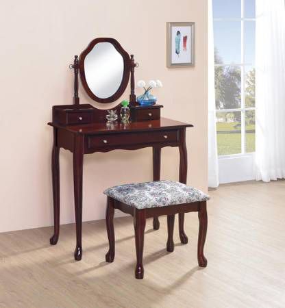 Cute Little Vanity Set In Red Brown Finish! Lowest Prices Ever!