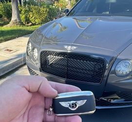 Bentley key fob car key Bentley key