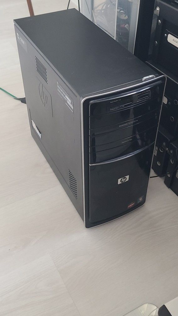 HP Pavilion Computer, SSD, Win 10