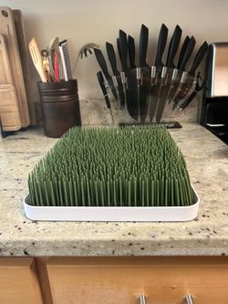 Grass drying rack