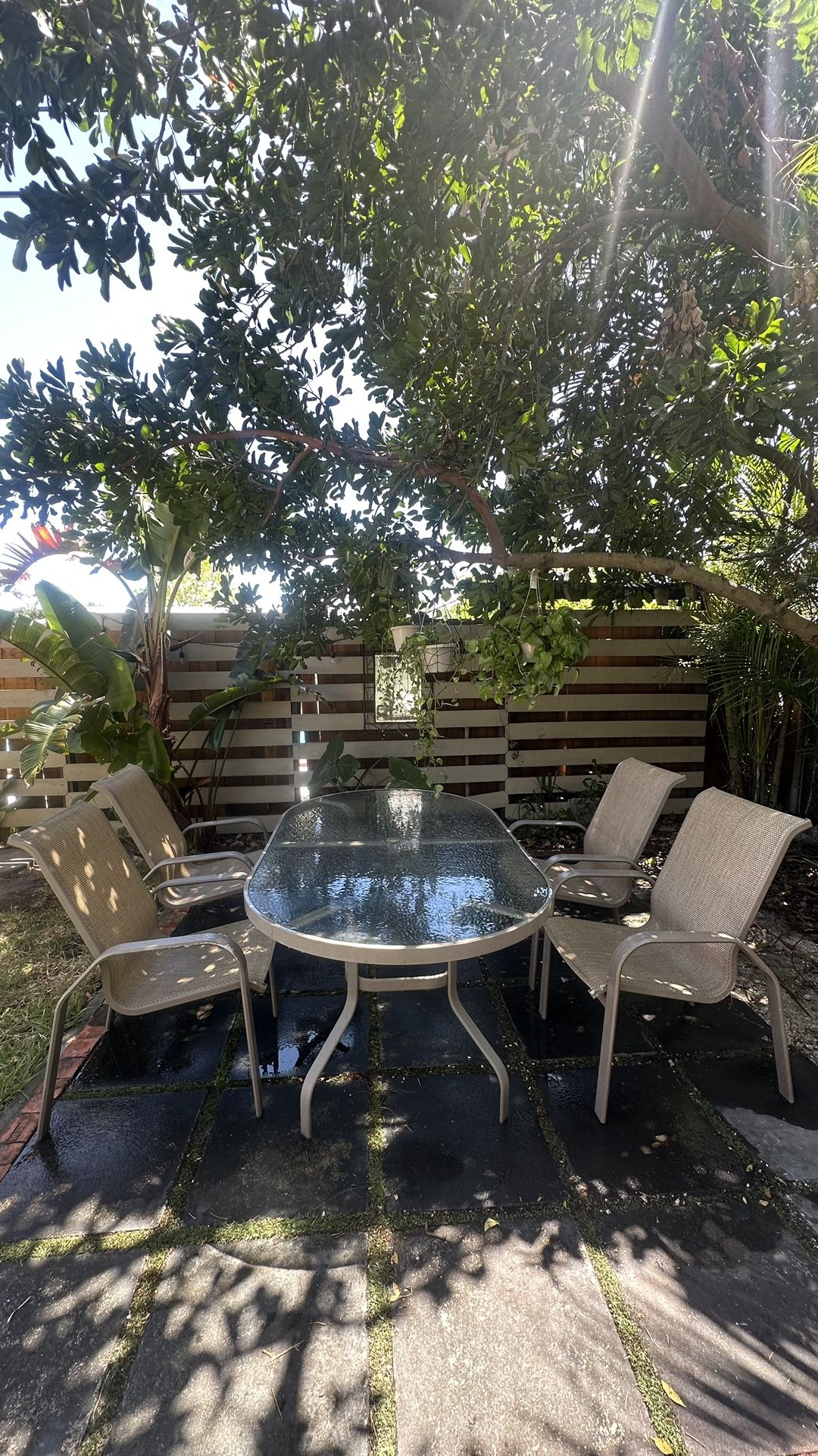 Outdoor Glass table w/ 4 Chairs