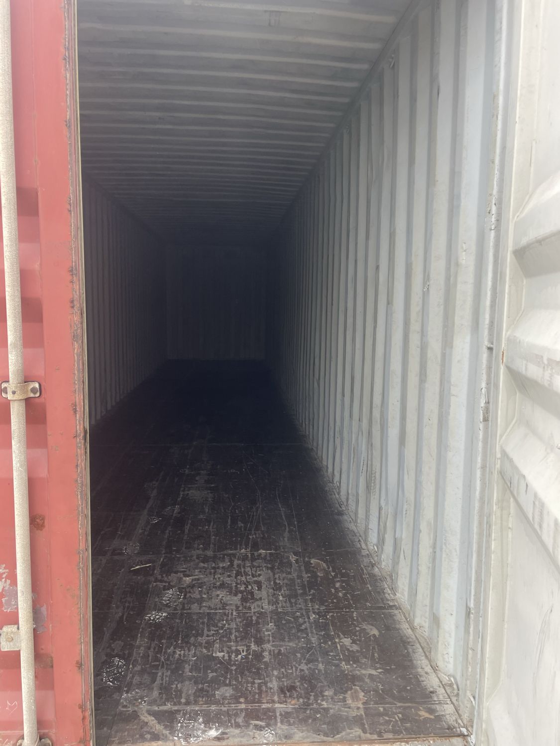 SHIPPING CONTAINERS! USED AND NEW! 20โ & 40โ AVAILABLE